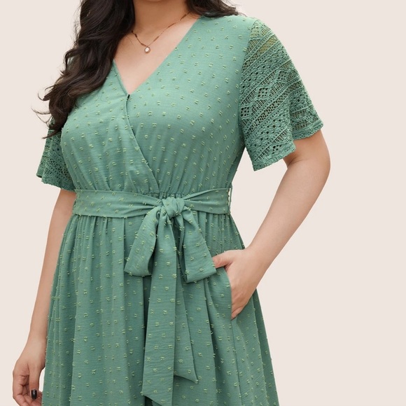 BloomChic Solid Wrap Pocket Belted Contrast Lace Ruffle Trim Maxi Dress 2XL us18 - Picture 4 of 8